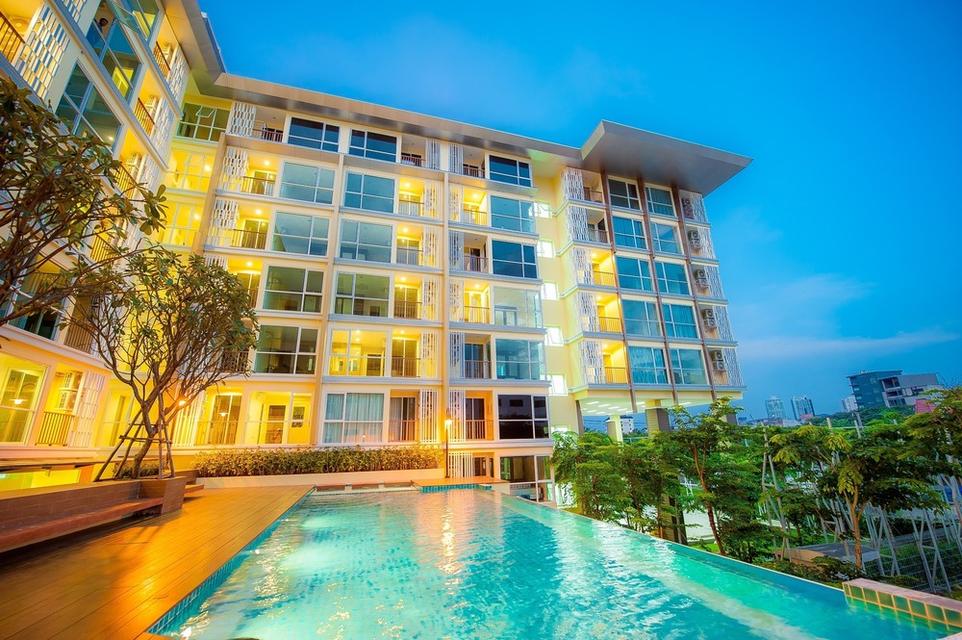 ❤️ Rare 49 sqm Sukhumvit 1-Bedroom with Huge Balcony and Sunset Views 🏙️ 11