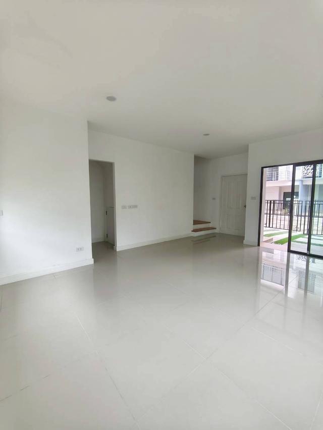 แอทไนซ์ วัชรพล 9 - ทาวน์โฮม 3 ชั้น พร้อมอยู่ ใกล้รถไฟฟ้า 9