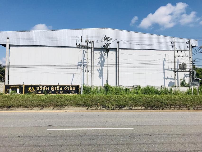 ขายที่ดินแปลงสวย ทำเลดี ติดถนนใหญ่ ตรงข้ามกับบริษัท ฟู่เซิง จำกัด อำเภอดอยหล่อ-จอมทองจังหวัเชียงใหม่ เนื้อที่ 1ไร่สวยรูปสี่เหลี่ยมหน้ากว้าง20เมตร 2