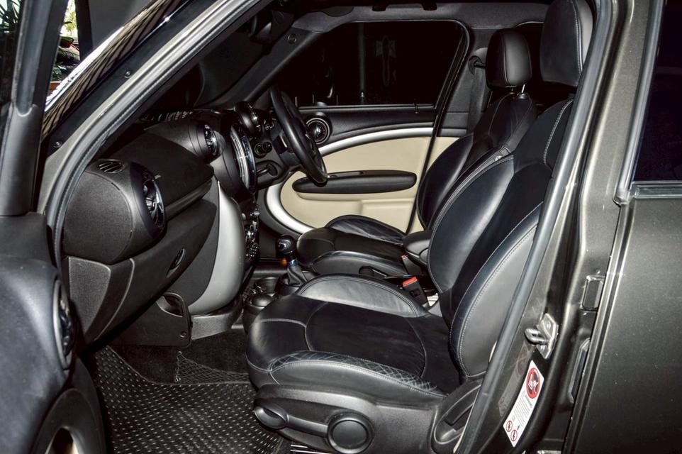 Mini Cooper D Look2 Countryman (R60) ปี 2014 ราคา 499,000 บาท รูปที่ 15