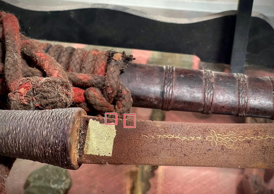 ดาบไทยโบราณ ดาบโบราณ สมัยอยุธยา ดาบเก่าอายุร้อยปี