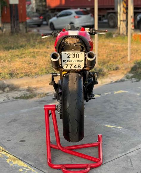 ขาย Ducati Monster 796 สีแดง 8