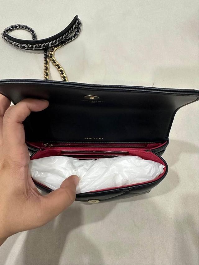 Chanel 19 Belt Bag  อุปกรณ์ครบ 3