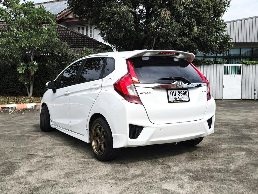 HONDA JAZZ 1.5 i-VTEC SV ปี 2015 (VAT.) เกียร์ AUTO สีขาว เครื่องยนต์เบนซิน รถสวยพร้อมใช้งาน ไมล์แท้เพียง 176,228 km. 8