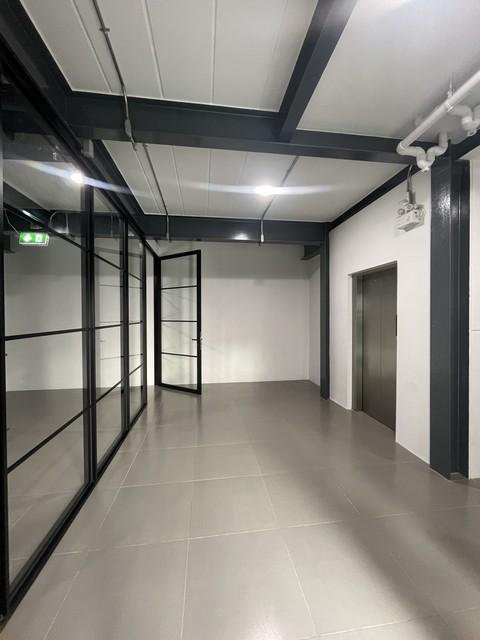 ให้เช่า โกดัง พร้อมออฟฟิศ ถนนทาวน์อินทาวน์ ซอย11 เขตวังทองหลาง 8