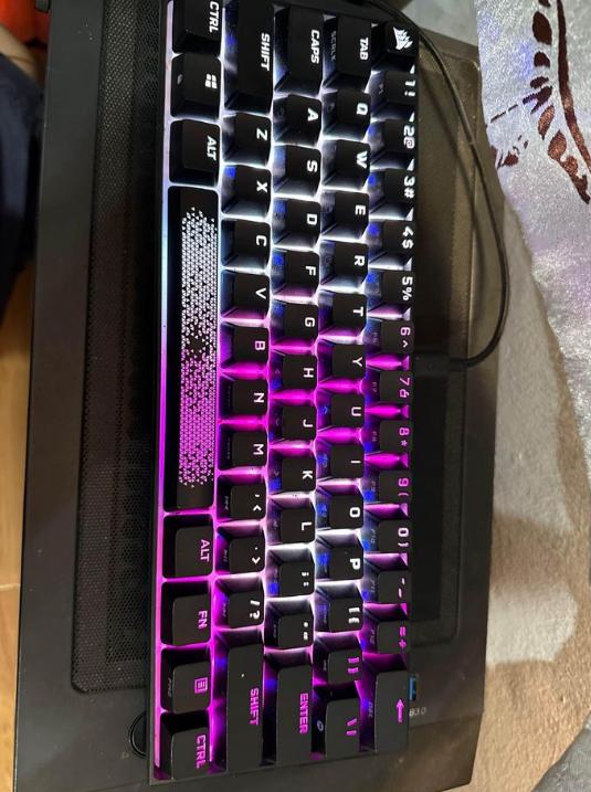 คีย์บอร์ด Corsair K65 RGB Mini 2