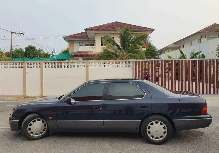 Lexus LS 400 ปี 1995 3