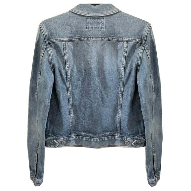 LOFT ครอปยีนส์ ทรงบอยเท่มาก ผ้าใหม่สุด ๆ ฟอกสวย ลายผ้าชัด มีกระเป๋าอก+ข้าง ผ้านุ่มใส่สบาย 2