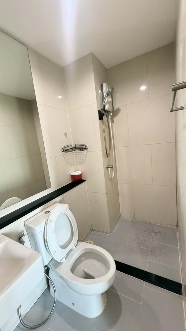 คอนโด Aspire Erawan Tower B 8