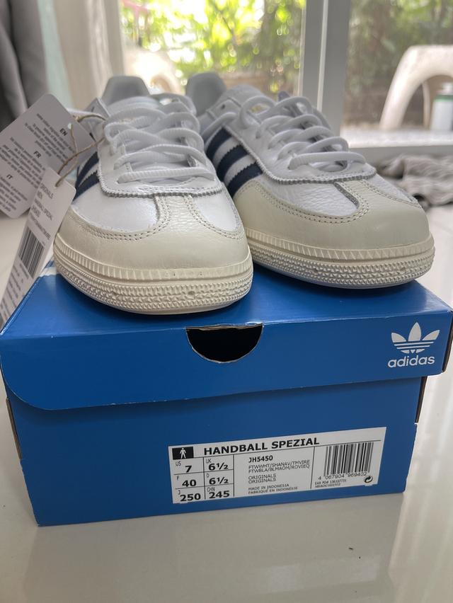 ผ้าใบ Adidas Handball Spezial ของใหม่ ของแท้ ป้ายทอง 6