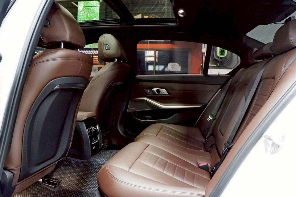 BMW 330Li M Sport LCI (G28) ปี 2023 ไมล์แท้ 74,xxx km. 8