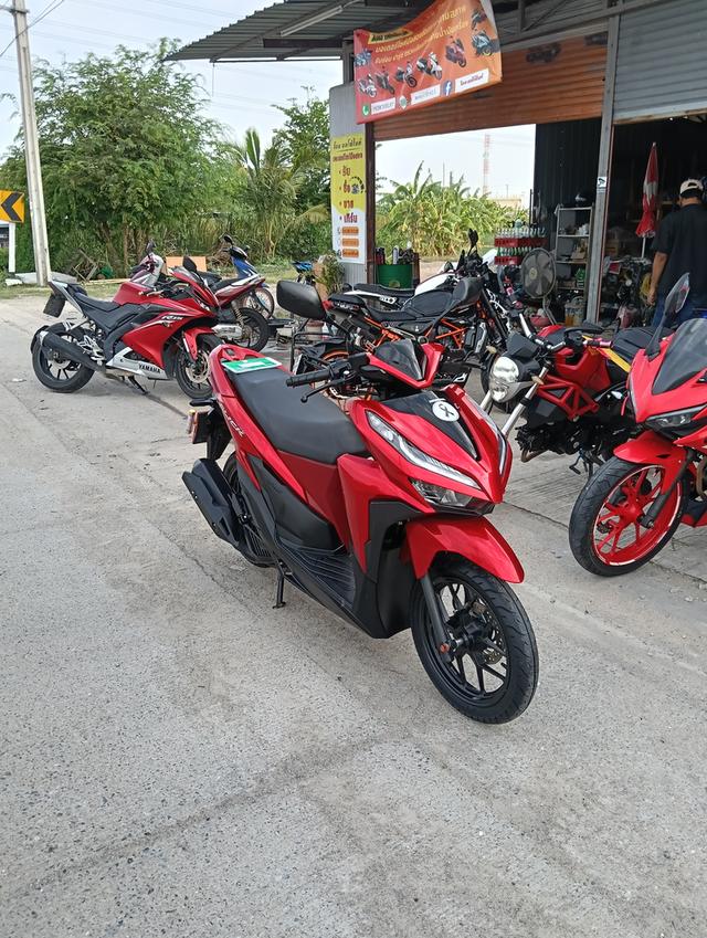 มอเตอร์ไซค์ Honda CLICK125 ปี25 ตัวท็อป กุญแจรีโมท ไมล์2พันโล