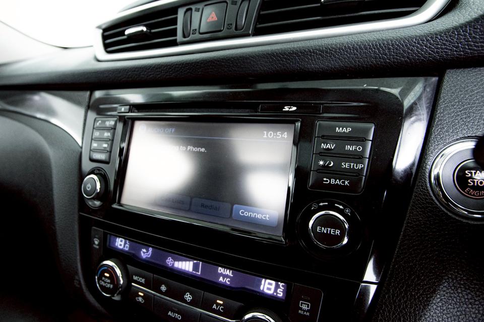 รหัสรถ 1D329 X-TRAIL 2.5 V 4WD 2015 12
