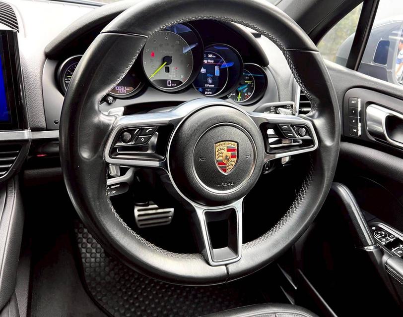 Porsche Cayenne S E hybrid ปี16 11