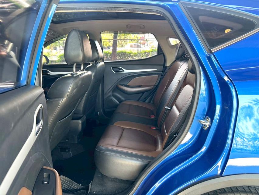 ขายรถ MG ZS 1.5X sunroof ปี 2018 สีน้ำเงิน เกียร์ออโต้ 12