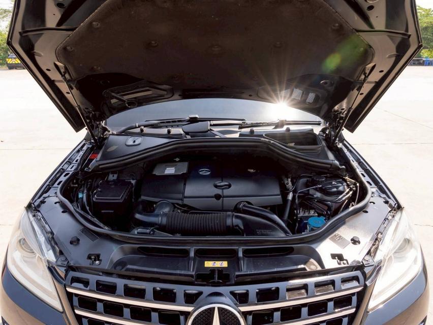 MERCEDES BENZ ML250 BLUETEC 4MATIC ปี 2013