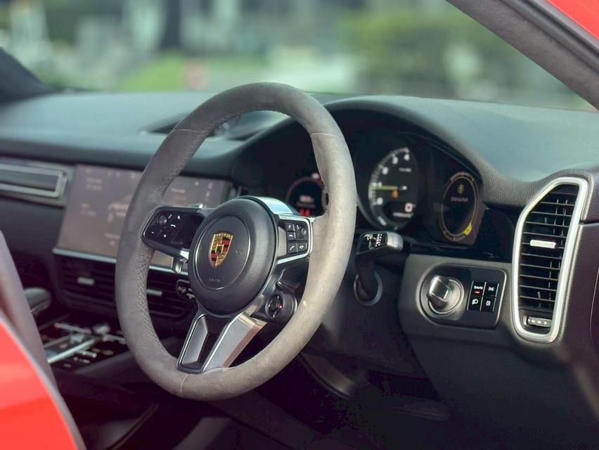 Cayenne Coupé Lightweight Package 11