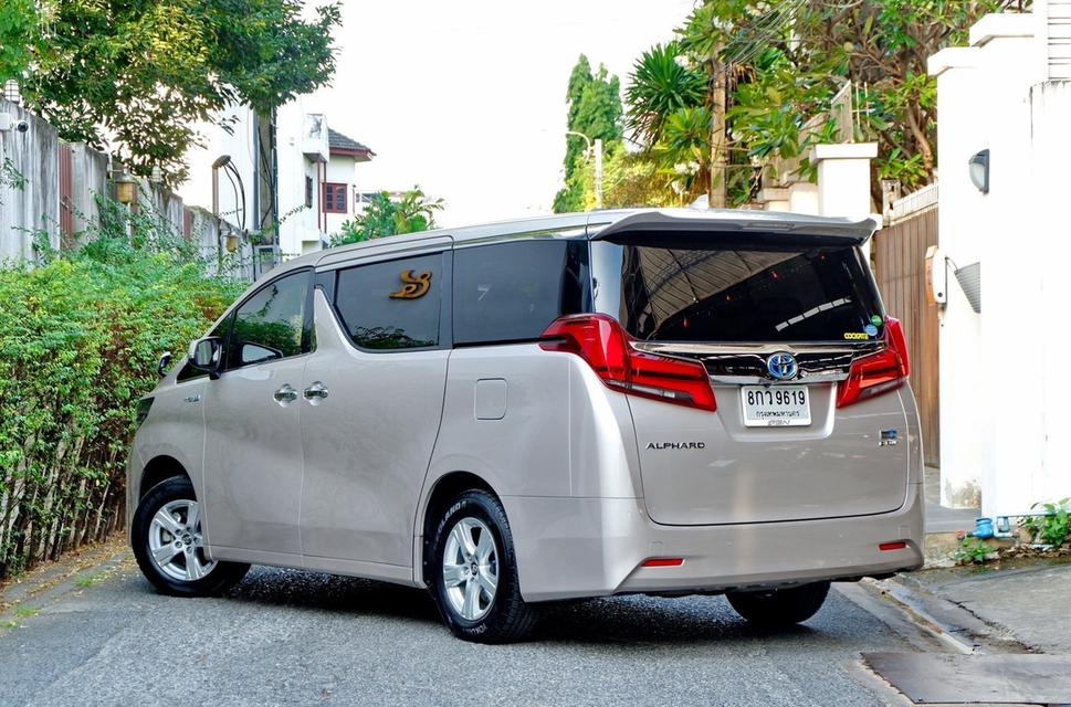 Toyota Alphard Hybrid X E-Four ปี 2019 5