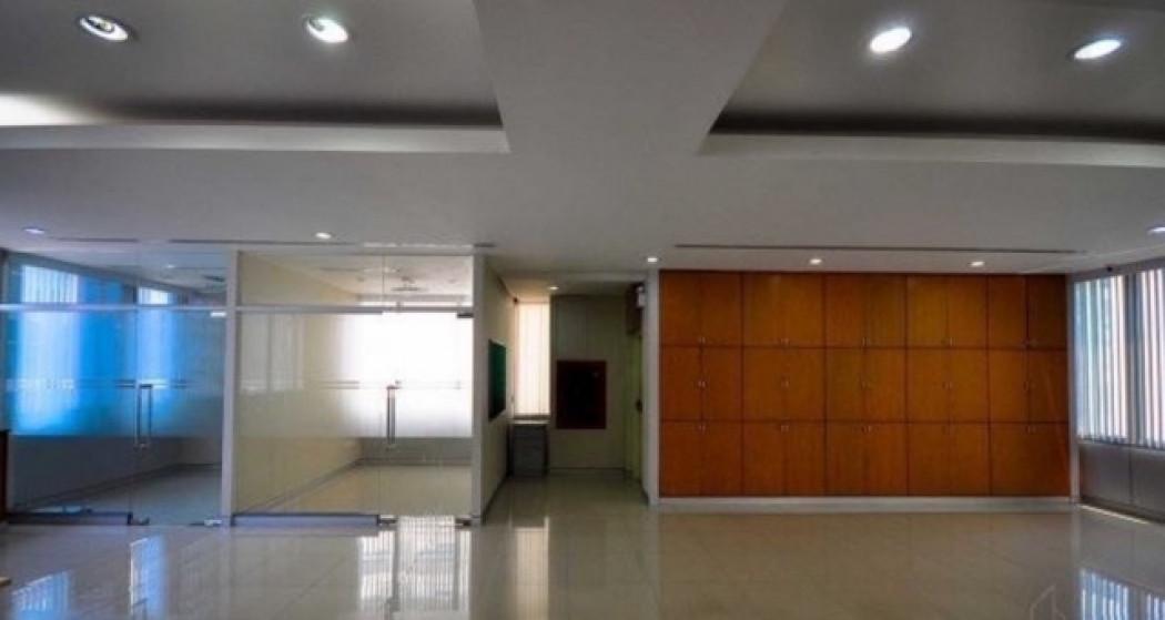 ให้เช่าโฮมออฟฟิศ 9 ชั้น พื้นที่ 990 ตารางเมตร 60 ตารางวา ในโครงการ Bangna Complex Office Tower 3