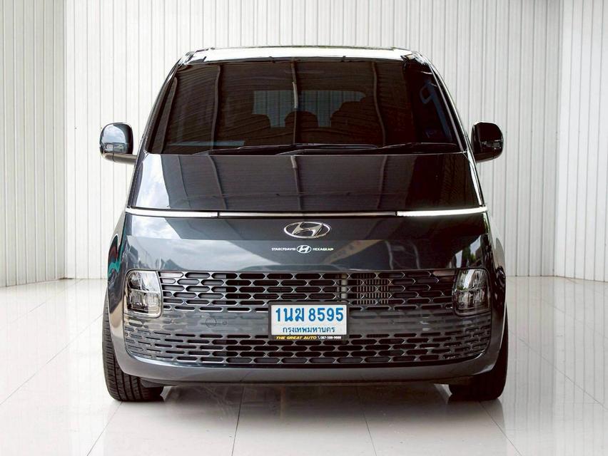 Hyundai Staria 2.2S ปี22
