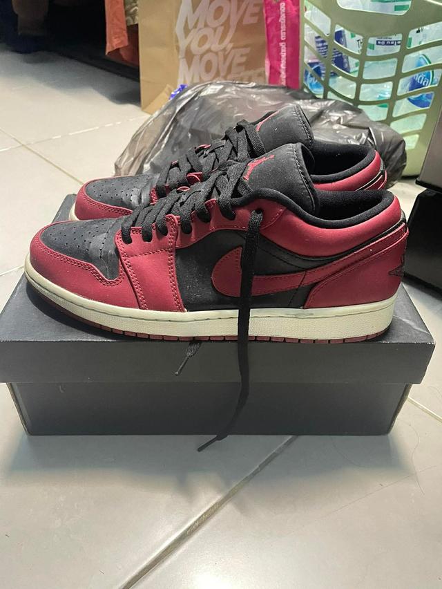 Nike Jordan 1 reverse bred รูปที่ 2