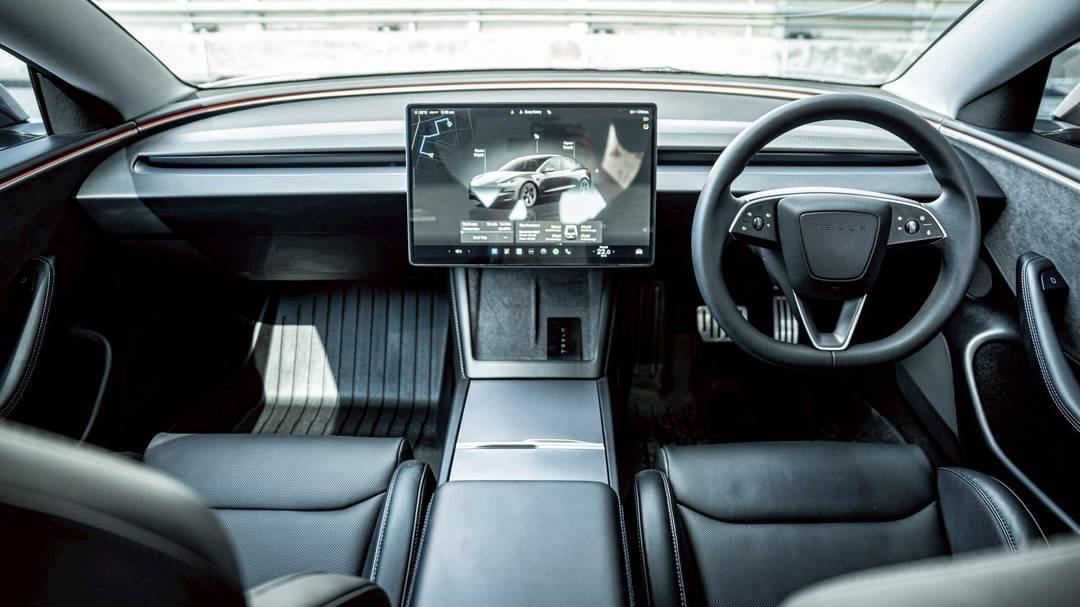 Tesla Model 3 Performance AWD รูปที่ 3