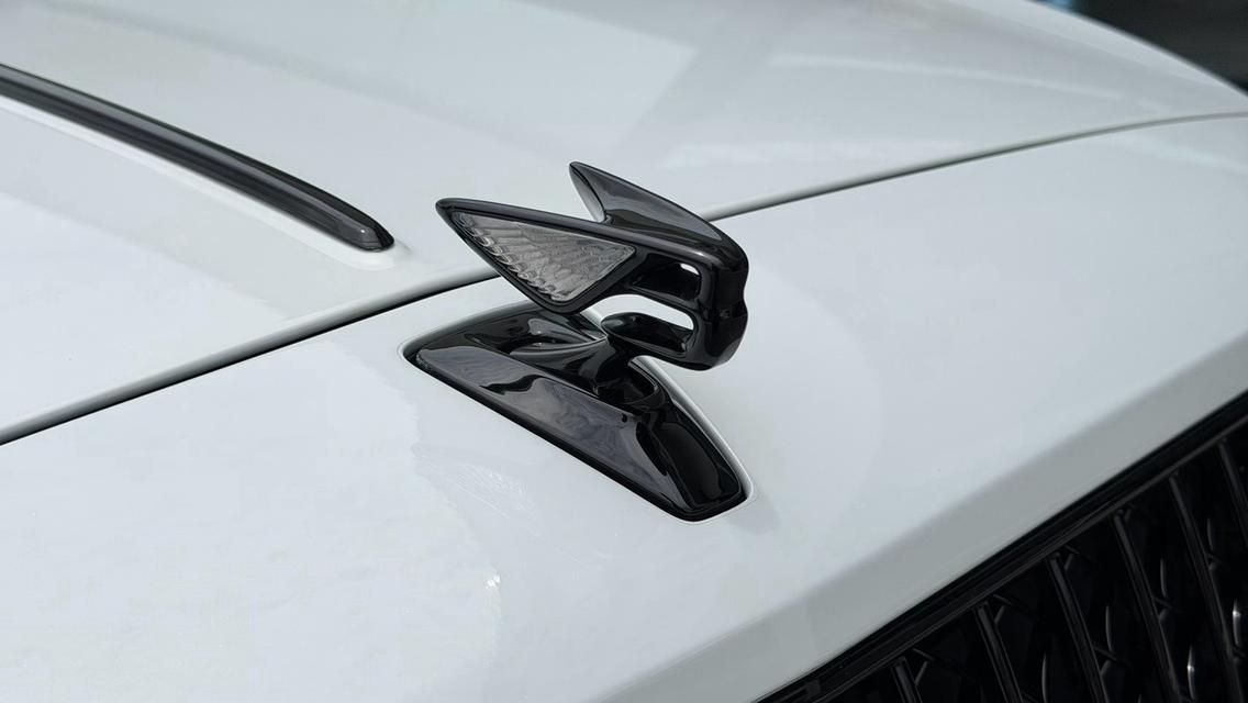 Bentley Flying Spur 2.9 Hybrid 4WD 2022จด23 สีขาว รถศูนย์ AAS วารันตียังเหลือต่อได้ ออฟชั่นเต็มสุด รูปย่อยที่ 4