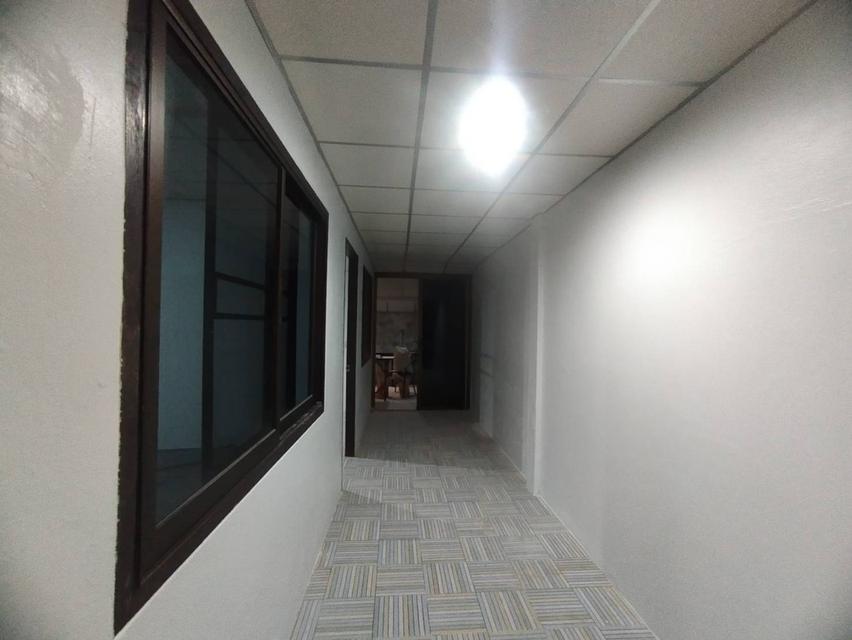 ขายถูก !! ทาวน์เฮาส์ชั้นเดียวรีโนเวทแล้ว ชุมชนบ้านพูน คู้บอน 30 บ้านเปล่าแต่งตกง่าย 5