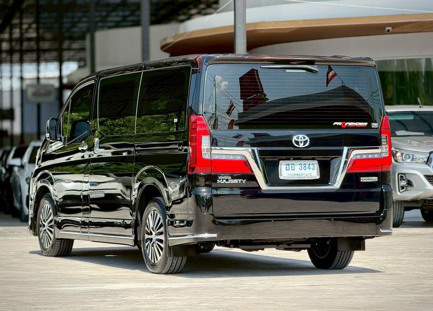 ปี 2020 TOYOTA MAJESTY, 2.8 GRANDEโฉม ปี19-ปัจจุบัน สีดำ เกียร์ออโต้ 6