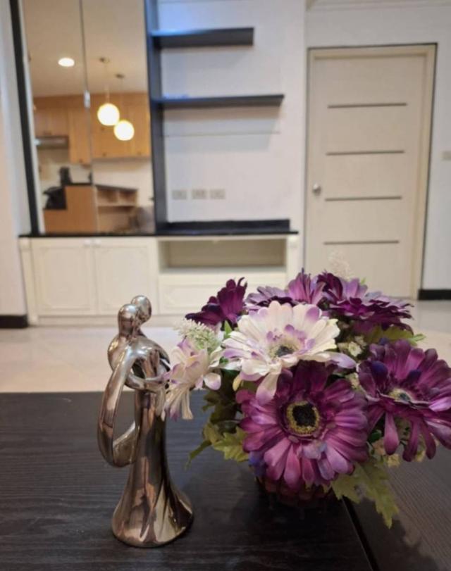 ขายและให้เช่าคอนโด Asoke Place Condo ทำเลดีใจกลางอโศก 1 นอน 1 น้ำ ขนาด 78 ตรม. ใกล้ MRT สุขุมวิท และ BTS อโศก 4