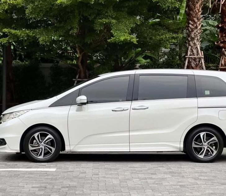 Honda Odyssey มือสอง สีขาว 3