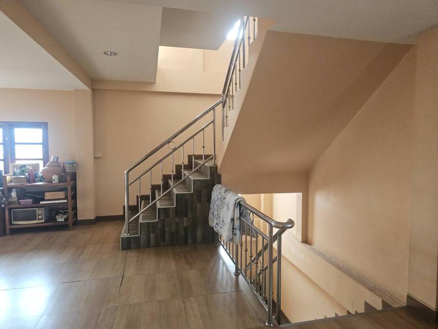 ขายตึก 3 คูหา เนื้อที่ 46 ตาราง 4