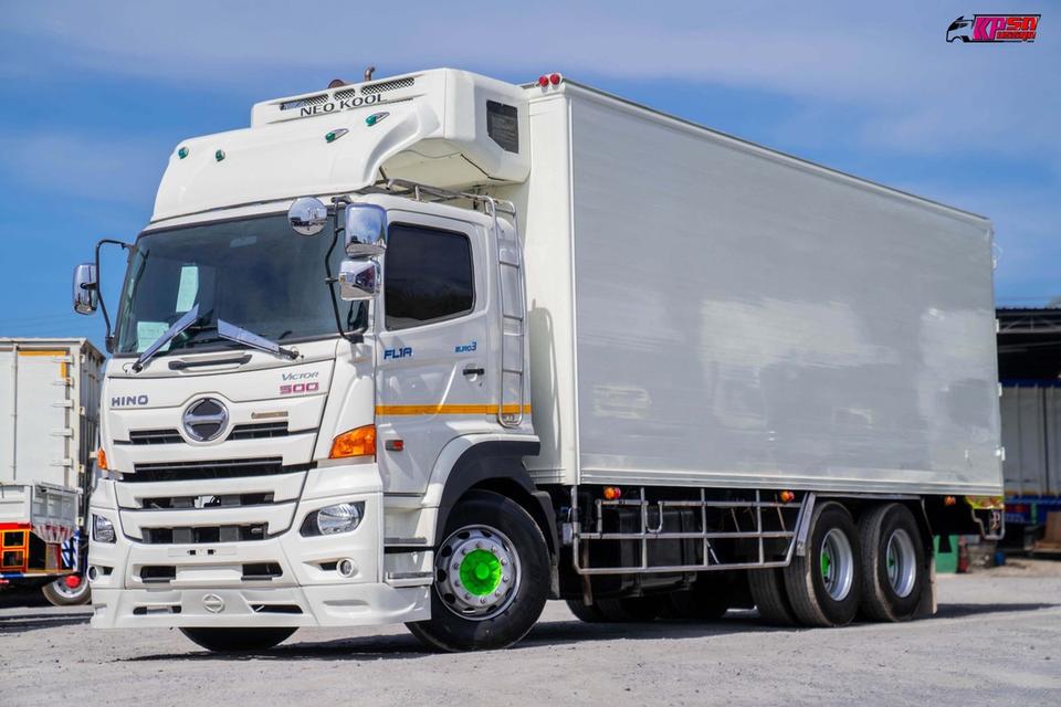 HINO FL1A 344 แรง 10 เพลาเดียว สีขาว ตู้เย็น