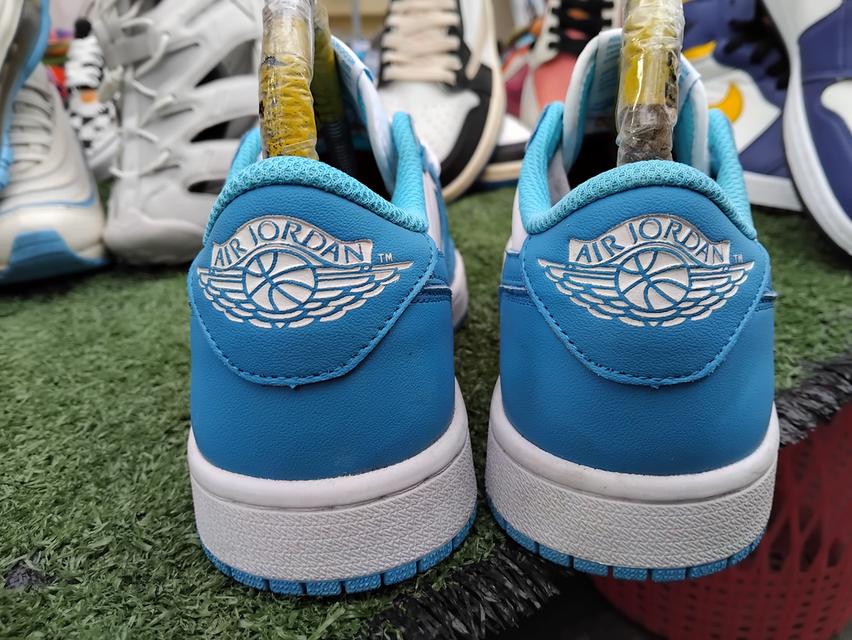 JORDAN 1LOW EUR 38/24 สวยใหม่ไร้ตำหนิ490ส่งฟรี รูปที่ 4