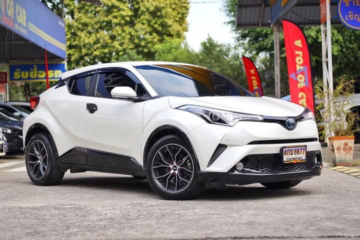 ขาย TOYOTA CHR สภาพดีมาก 4