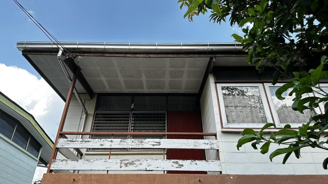บ้าน​หมู่บ้านเสรี1​บางกะปิ 16
