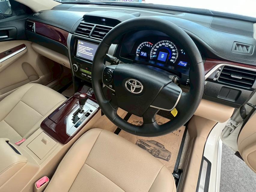 รถบ้าน สภาพดี Toyota Camry 2.0G Extremo ภายในสีดำ เกียร์ออโต้ 9