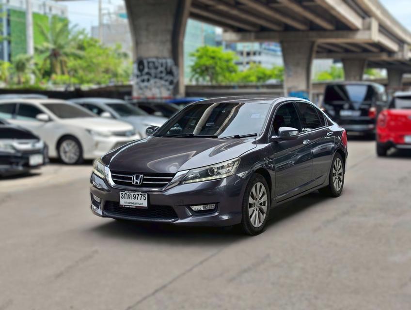 Honda Accord 2.0 EL รถปี 2014