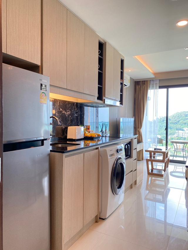 Seaview Condominium 1-2 BR  10