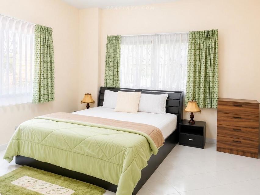 For Rent — Single House at Baan Chalita 1, PattayaSpacious single house for rent at Baan Chalita 1. Suitable for family living, long-term residence 7