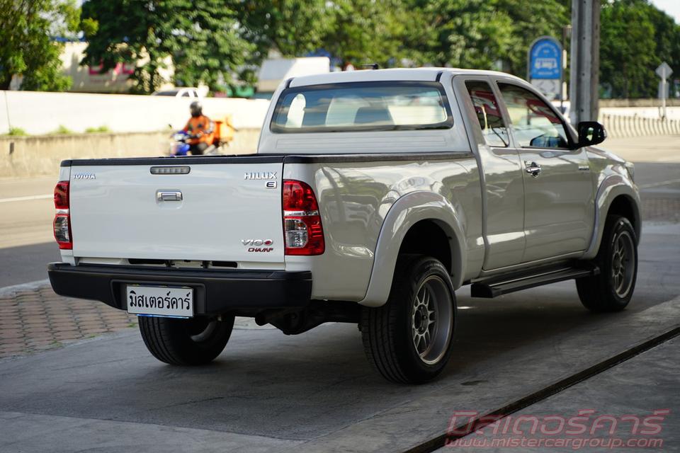 2015 TOYOTA VIGO SMART CAB 2.5 E PRERUNNER VNTURBO  4