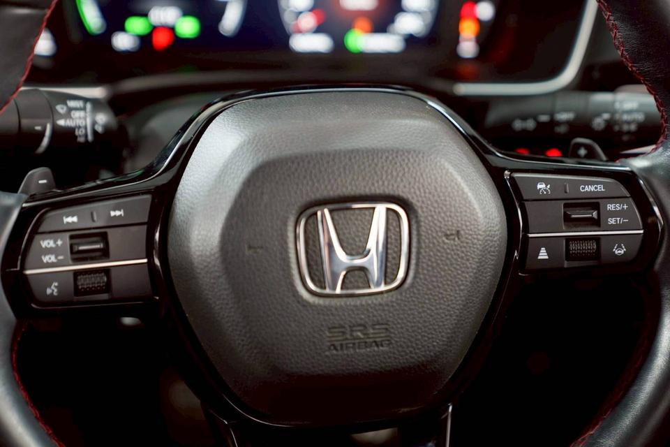 HONDA CIVIC FE 2.0 RS E-HEV TOP 2024 รถใหม่ ถูกกว่าป้ายแดงถึง3แสนกว่าบาทเลย 11