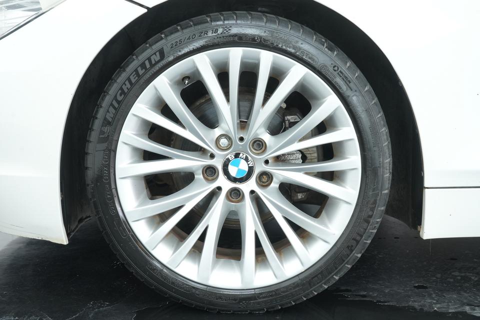 BMW Z4 sDrive23i 2.5 RHD สีขาว รูปที่ 15