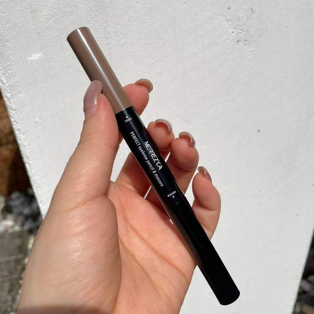 Merrezca Perfect eyebrow pencil & mascara  2