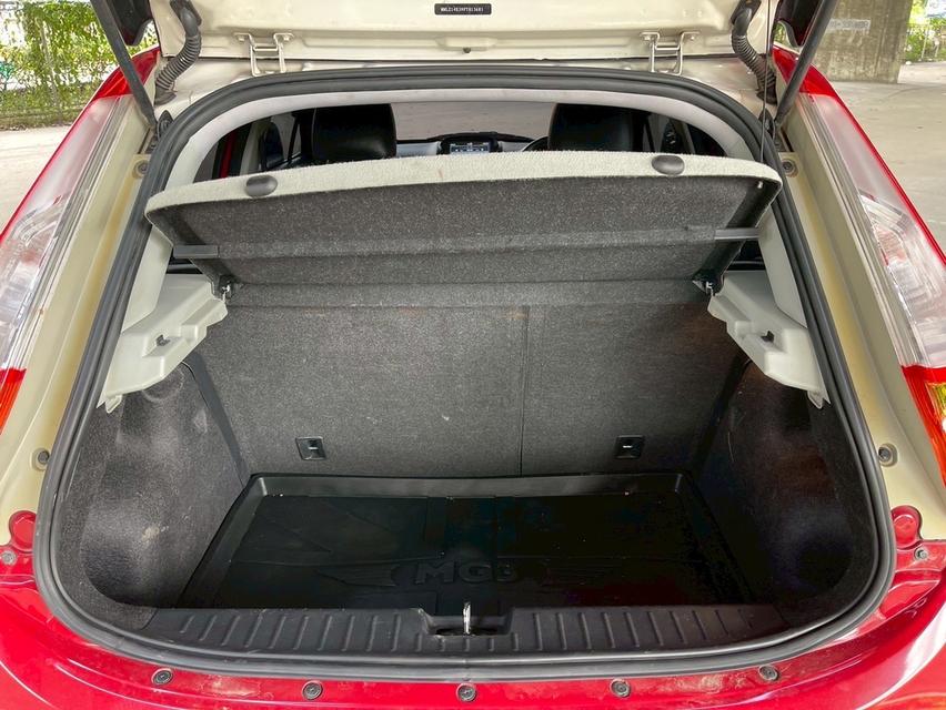 รหัสรถ WMT1609 MG3 1.5X Sunroof ปี 2016 15