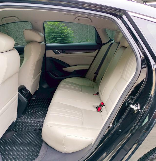 HONDA ACCORD 1.5 TURBO EL ปี 2019 7