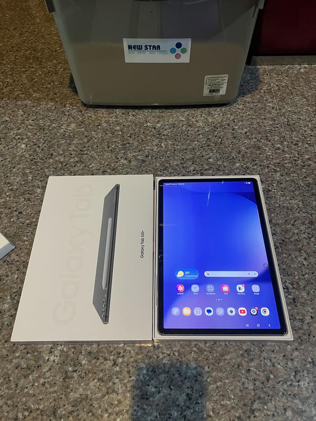ขายSamsungTabS10PlusสีMoonStone Gray256กิ๊กยกกล่แงใช้งานดีจอสวยๆหาบากถูกๆ