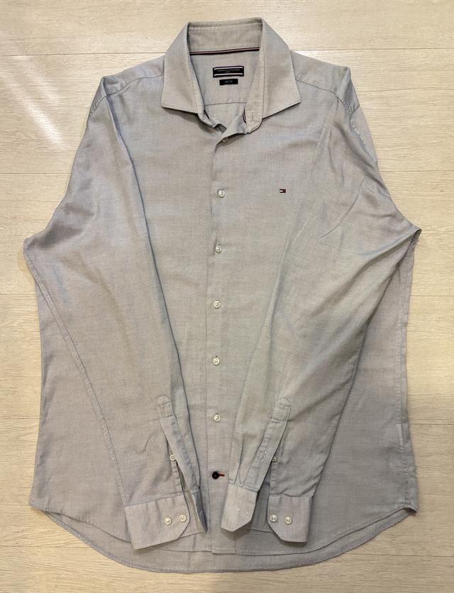 เสื้อเชิ๊ตผู้ชาย