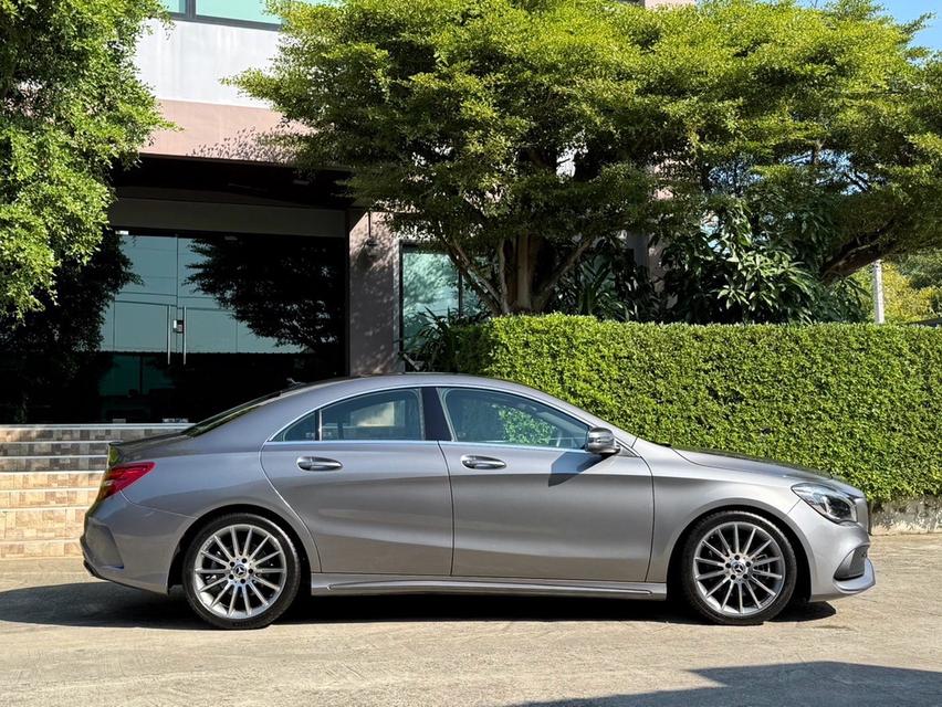 2019 BENZ CLA250 AMG FACELIFT รถมือเดียวออกป้ายแดง รถวิ่งน้อย รถไม่เคยมีอุบัติเหตุครับ 2