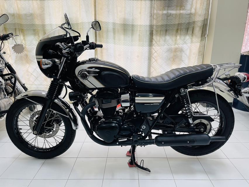 W800SE/2022